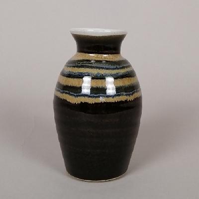 David Melville Studio. Florero en cerámica de alta temperatura