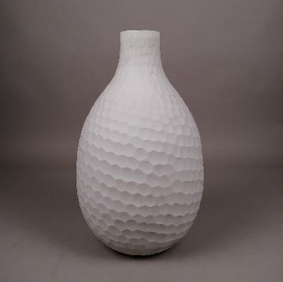 Florero de vidrio blanco, acabado mate