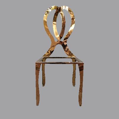 Silla en latón calado y doblado