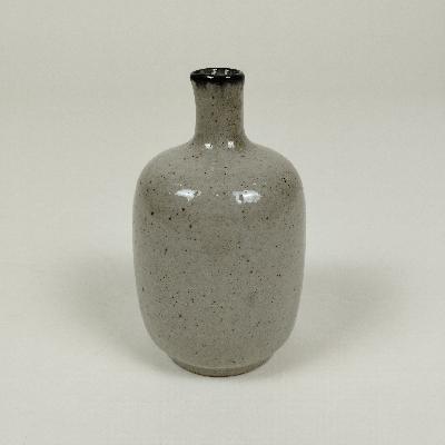 Violetero en cerámica de alta temperatura gris